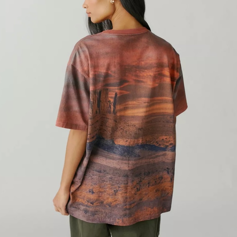 Urban Outfitters Desert Sky Graphic Tee - Picture 2 of 7